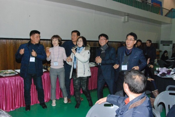 081af3a214bb506b530320abe398f81e_1596763587_98.jpg